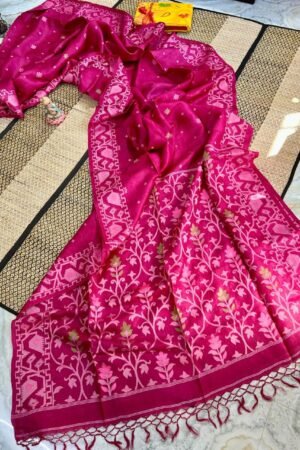 Handwoven Pure Gachi Tassar Saree with Blouse Piece